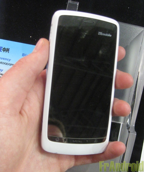 MWC 2010 : ZTE présente cinq androphones dont le Racer, le Blade, le Bingo et le Smooth