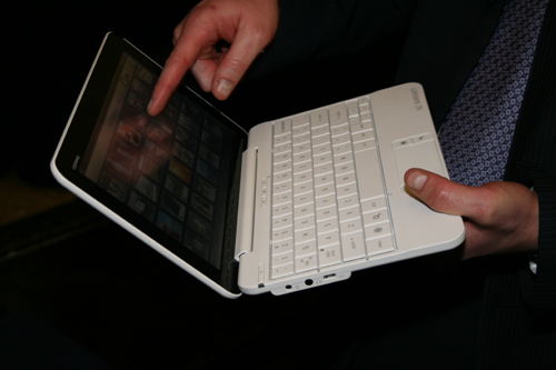Plus de détails sur le smartbook HP Compaq AirLife 100 sous Android