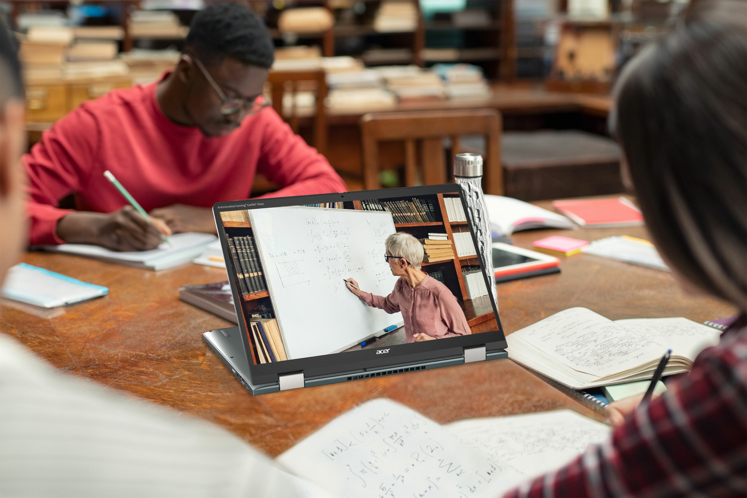 Beyond the Classroom Bell: Michigan Students Find Balance in Virtual Learning