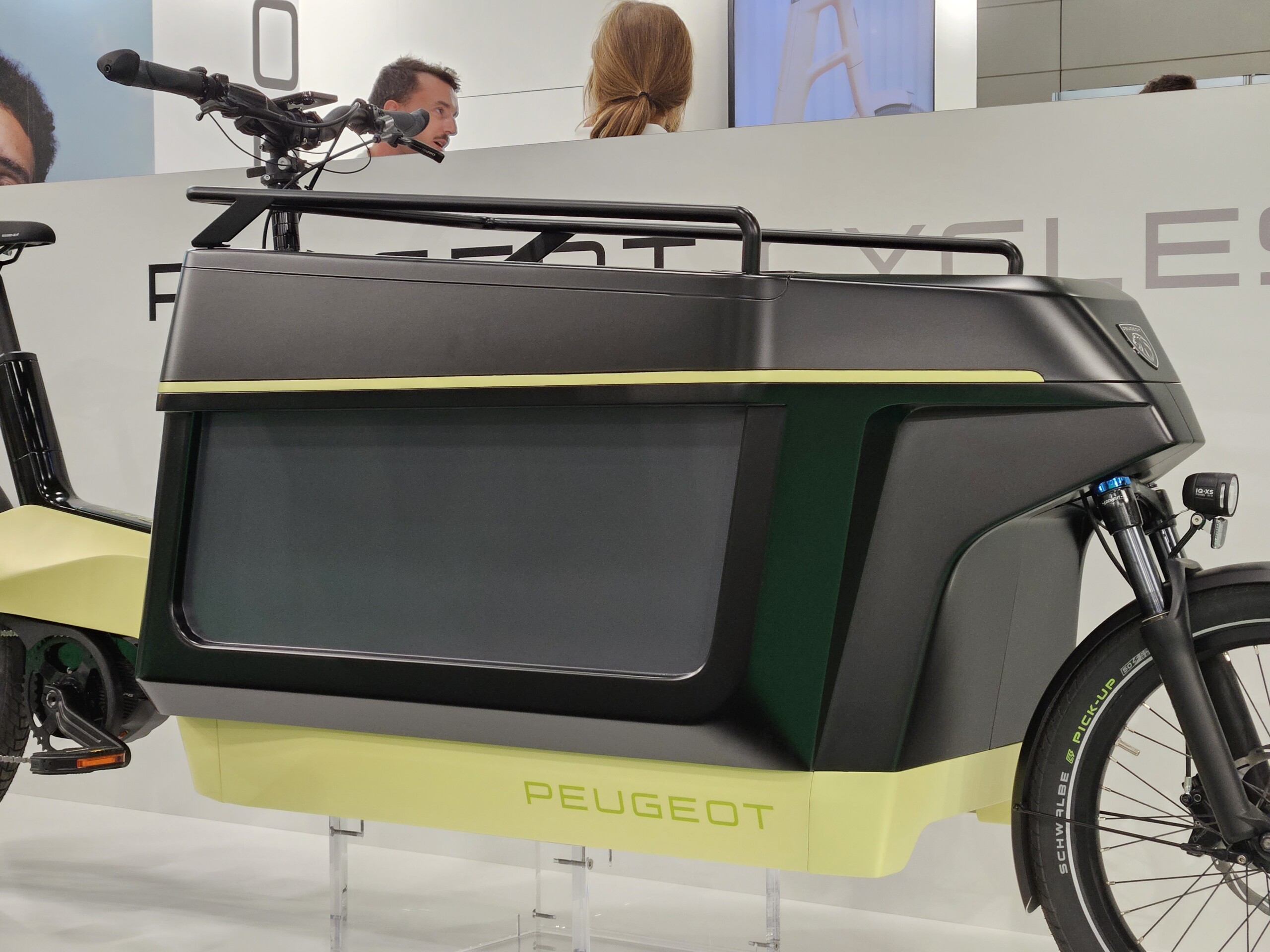 https://www.frandroid.com/wp-content/uploads/2023/07/peugeot-cargo-electrique-6-scaled.jpg