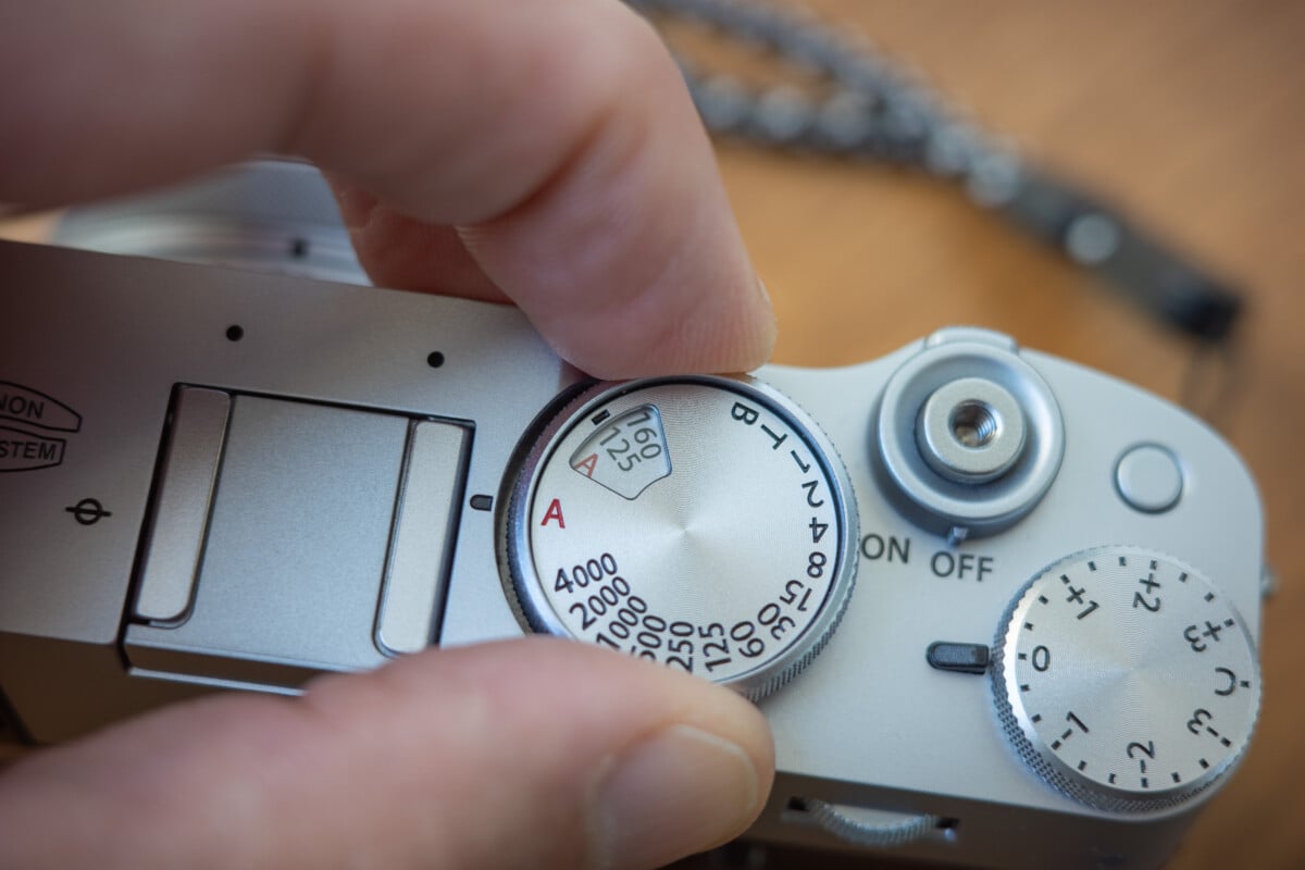 Roue vitesse et ouverture appareil photo