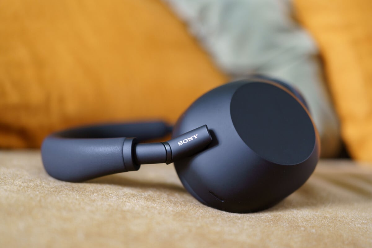 Sony WH-1000XM6