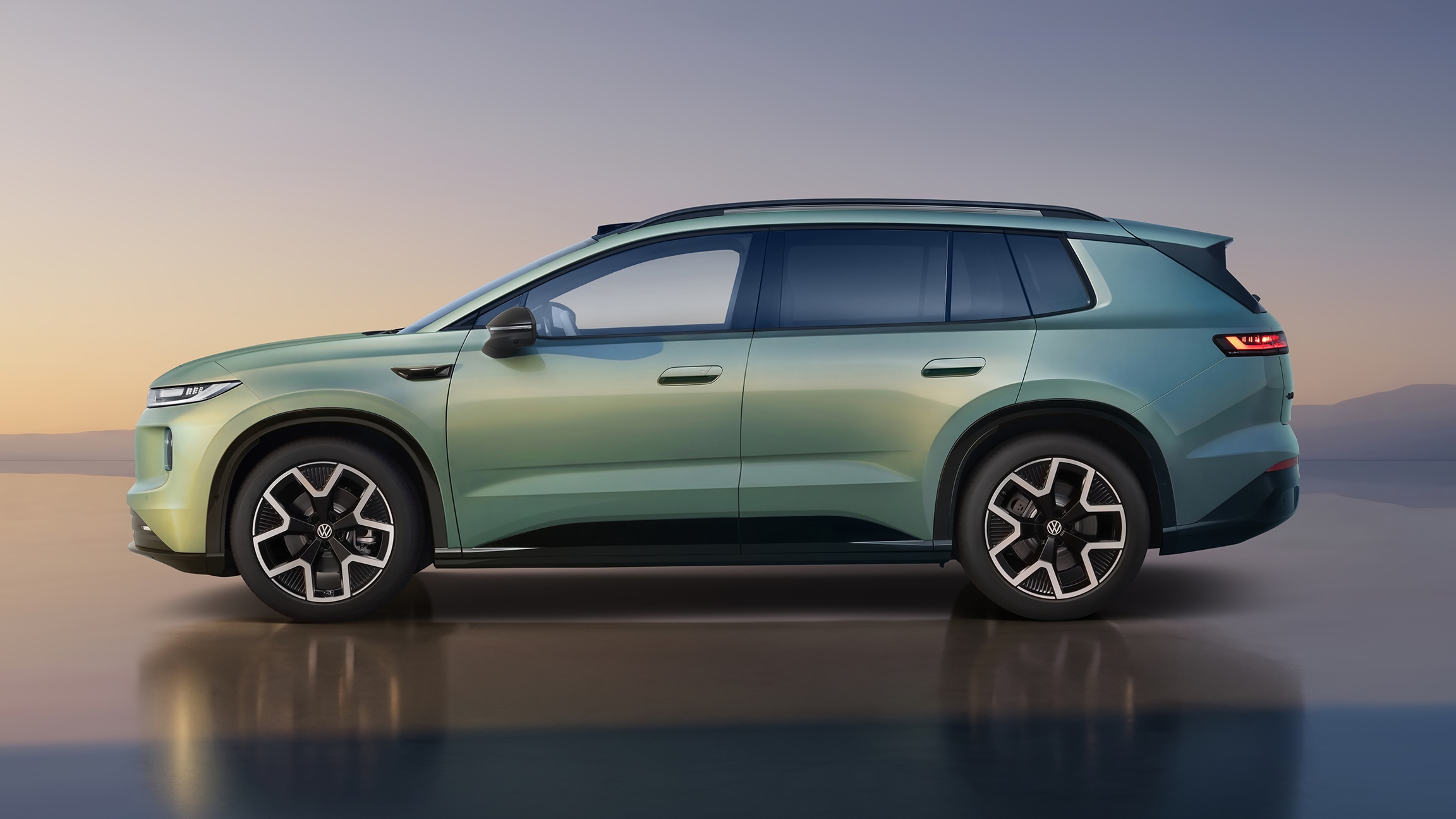 Volkswagen выпустил электрический кроссовер ID. AURA T6