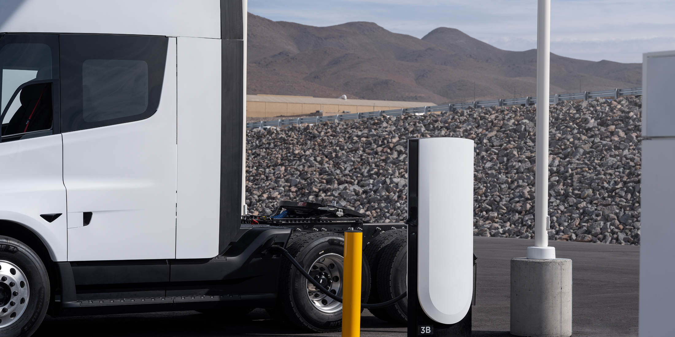 Forum Mobility Expands Heavy-Duty EV Charging Network in California
